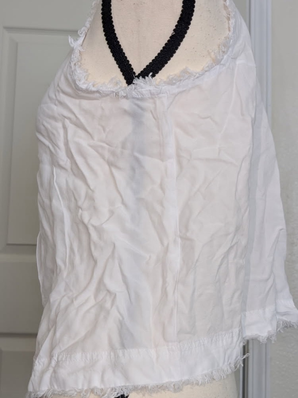 Thread & Supply White Frayed-Edge Cotton Camisole